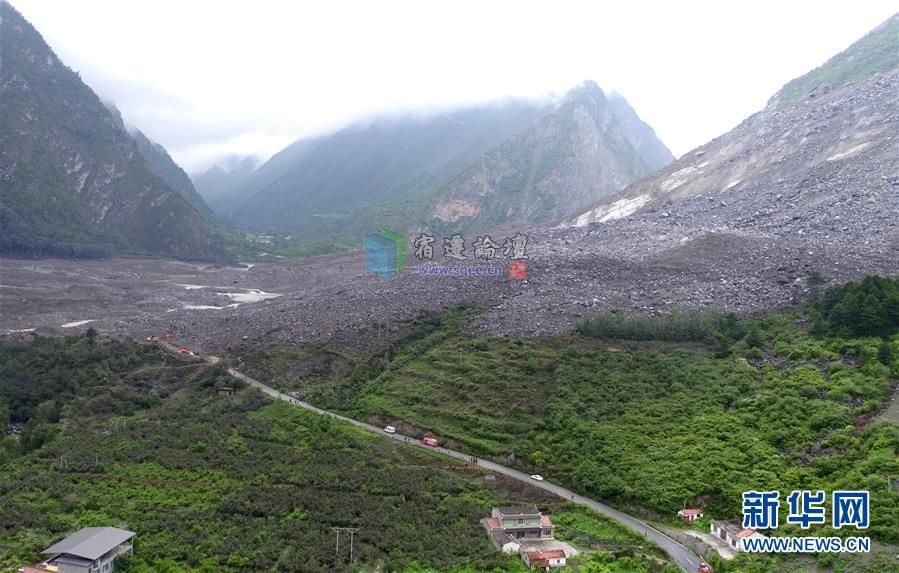 四川茂县山体垮塌前 (2).jpg